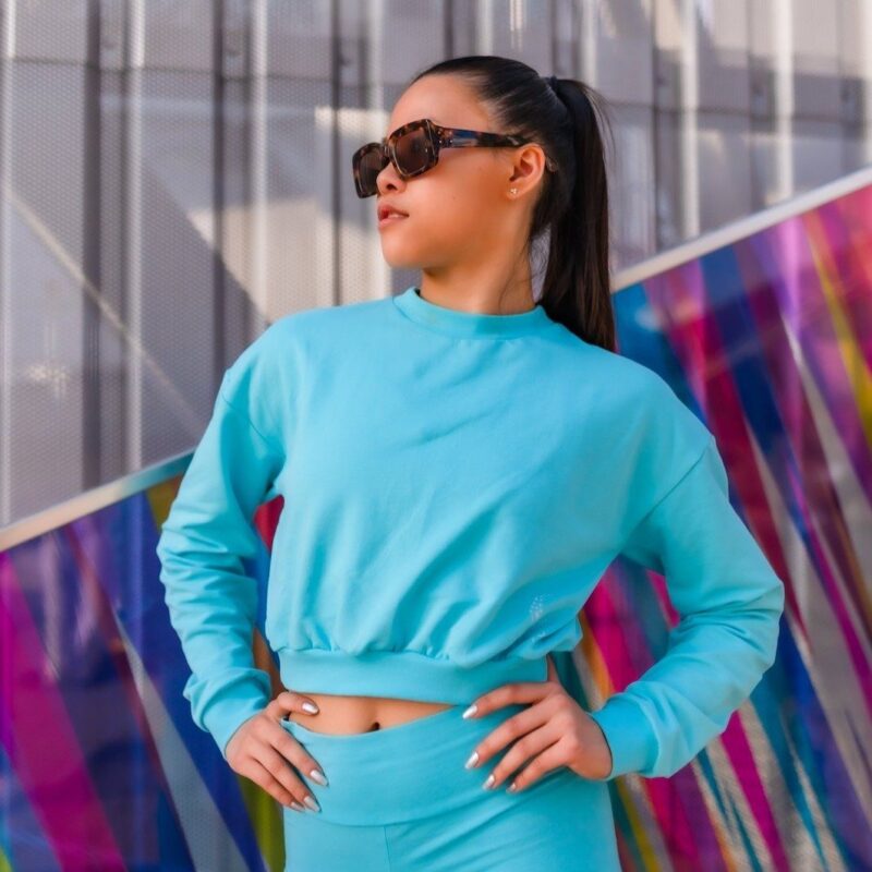 Basilica Onyro Crop Top Sweater